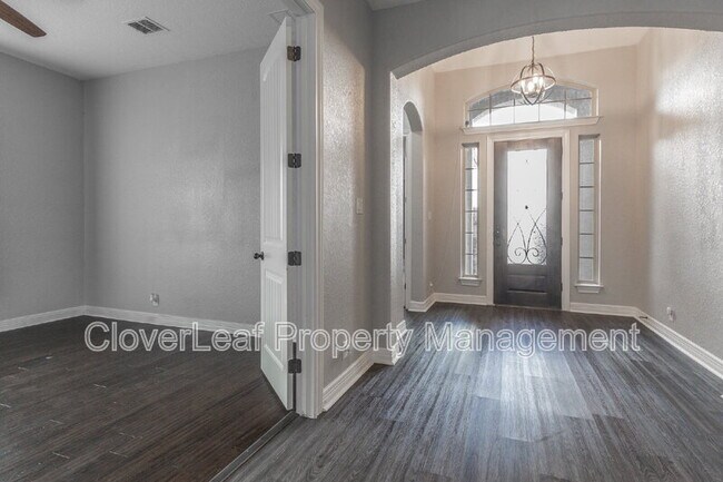 Building Photo - 6210 Fishpond Rd