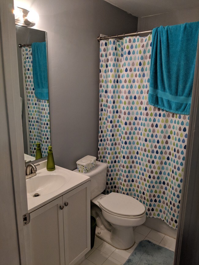 Building Photo - 12121 SW 5th St