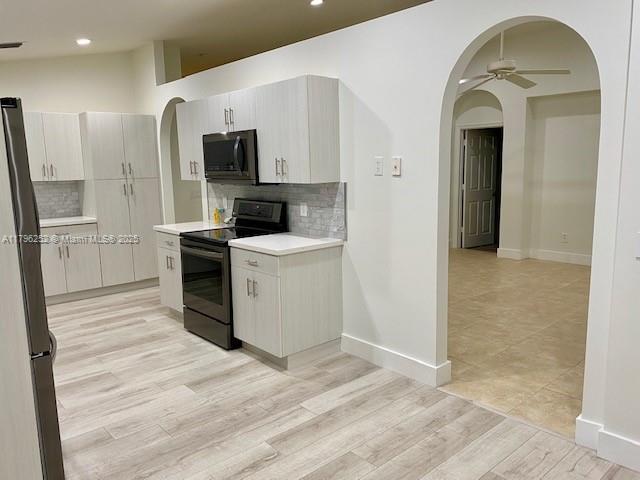 Building Photo - 22681 Royal Crown Terrace E