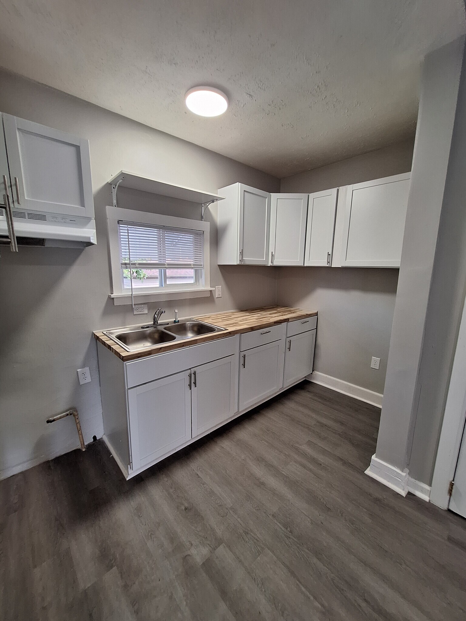 Building Photo - 326 Washington St