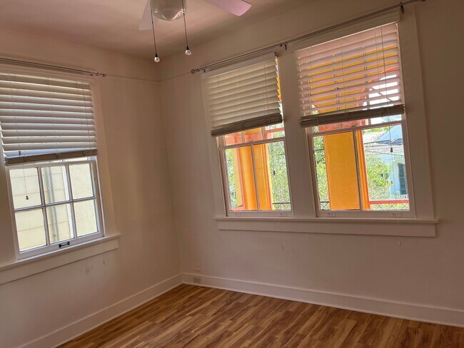 Main bedroom - 504 Adams St