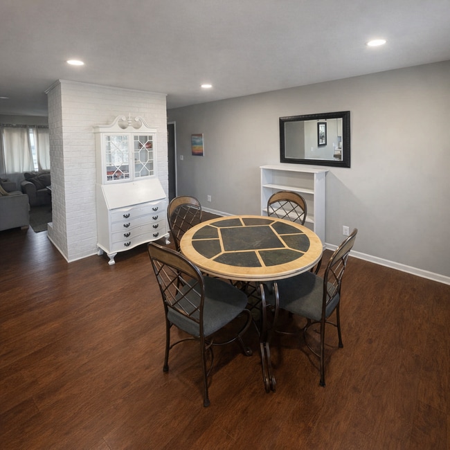 DINING ROOM - 3412 Camellia Cir