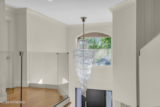 Building Photo - 243 Overbrook Ave