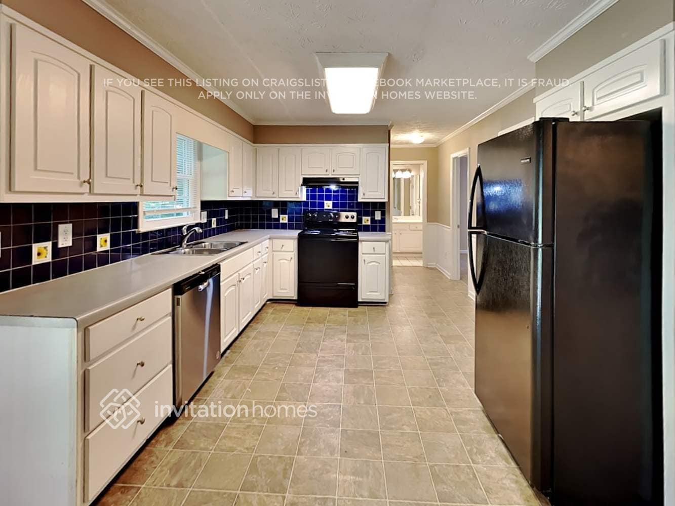 Building Photo - 3215 Revere Cir