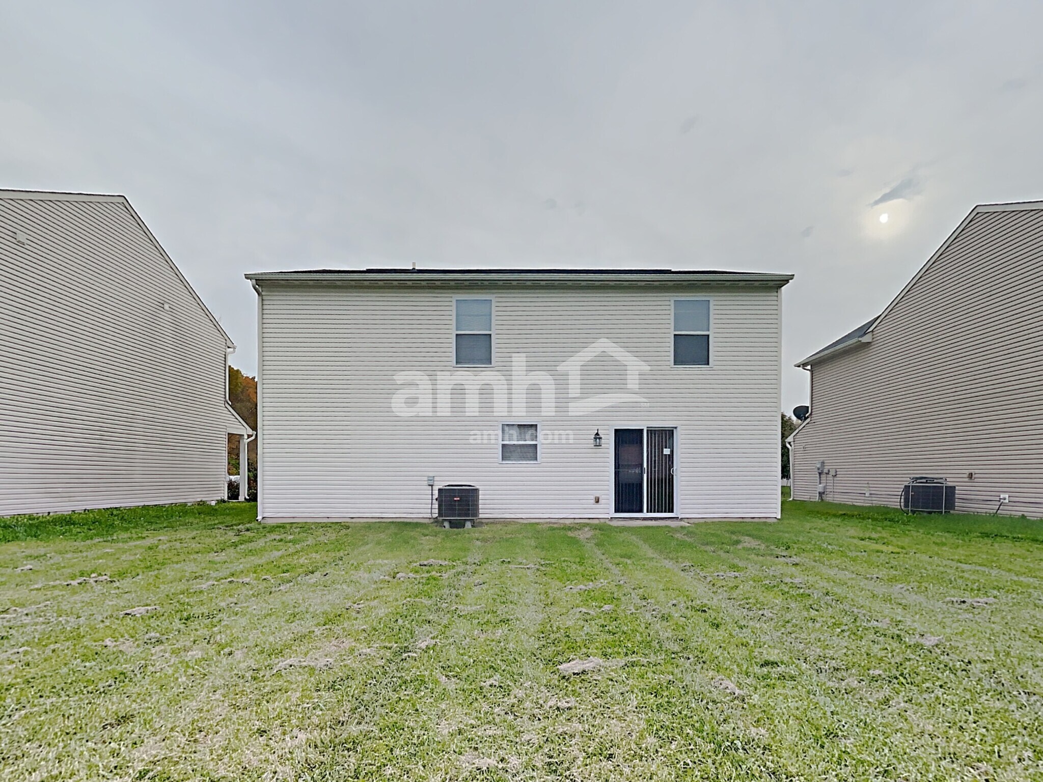 Building Photo - 10444 Bellchime Ct