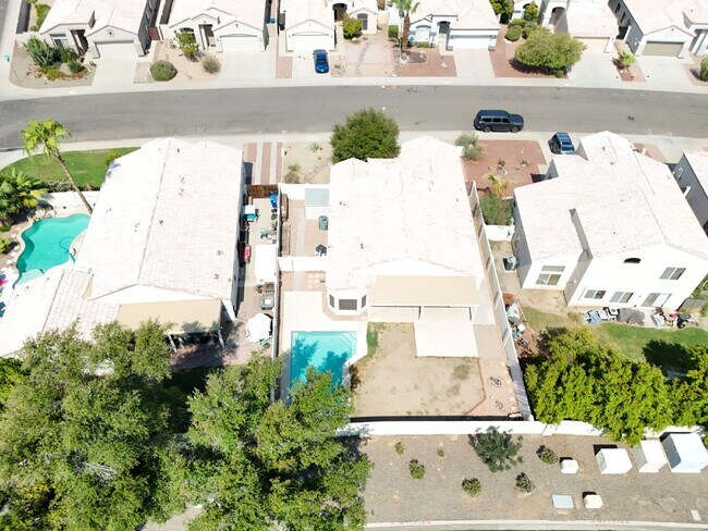 Building Photo - Garden Lakes retreat complete with private pool