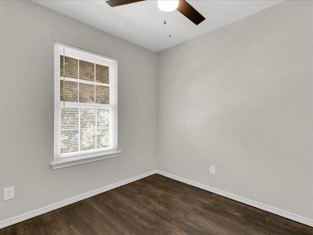 Building Photo - 1005 Vedral Pl