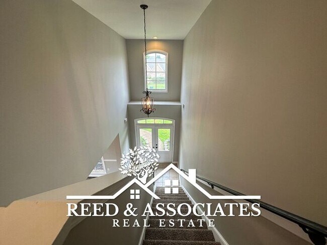 Building Photo - 4 Bedrooms in Southaven!