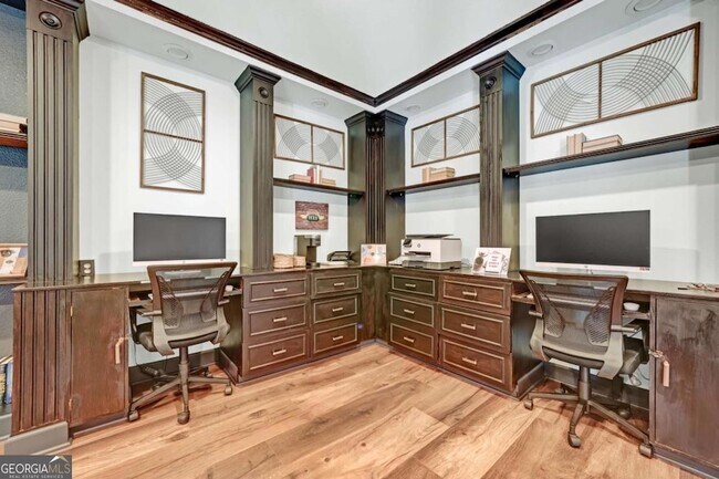 Building Photo - 3777 Peachtree Rd NE