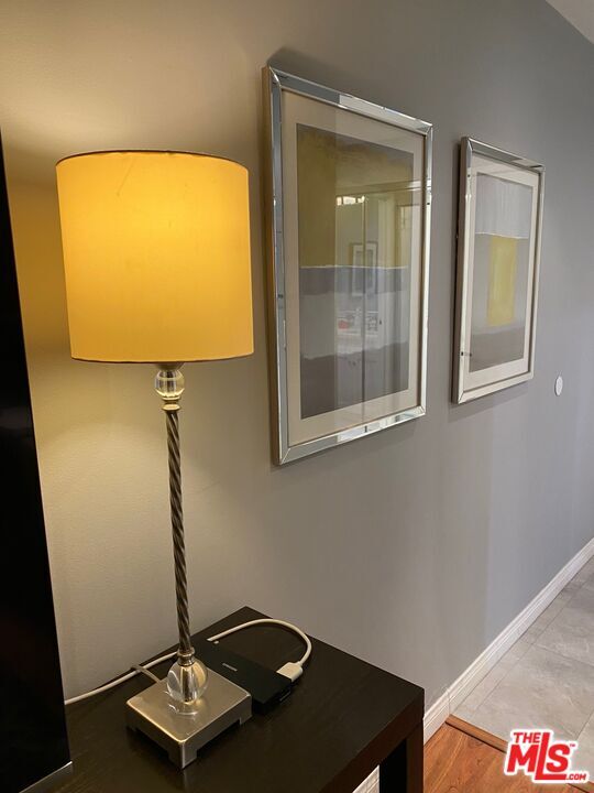 Building Photo - 10660 Wilshire Blvd