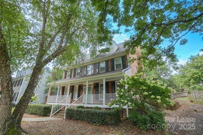 Building Photo - 6932 Foxglove Dr
