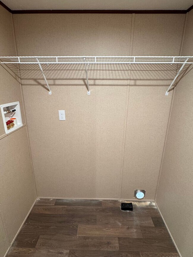 Building Photo - BRAND NEW 3 BED, 2 BATH MOBILE HOME!