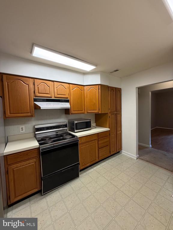 Building Photo - 222 Bosun Cove