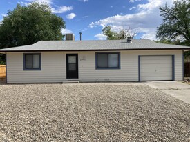 Building Photo - 2991 Walnut Ave