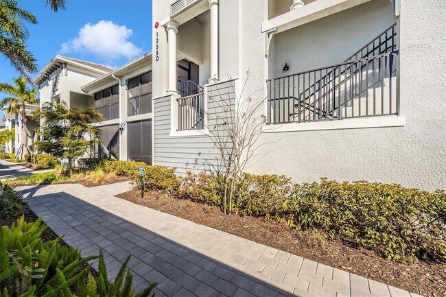 Building Photo - 12550 Galapagos Ct