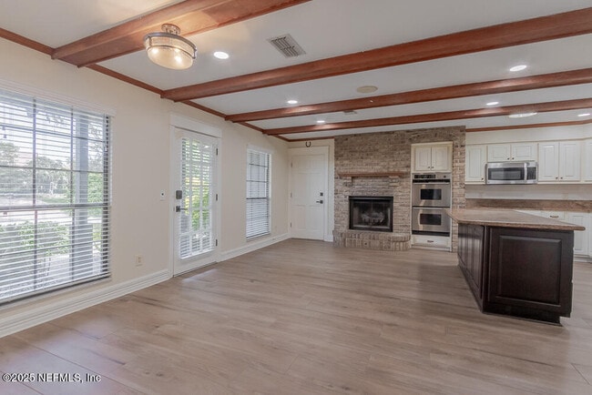 Building Photo - 4944 Mariners Point Dr