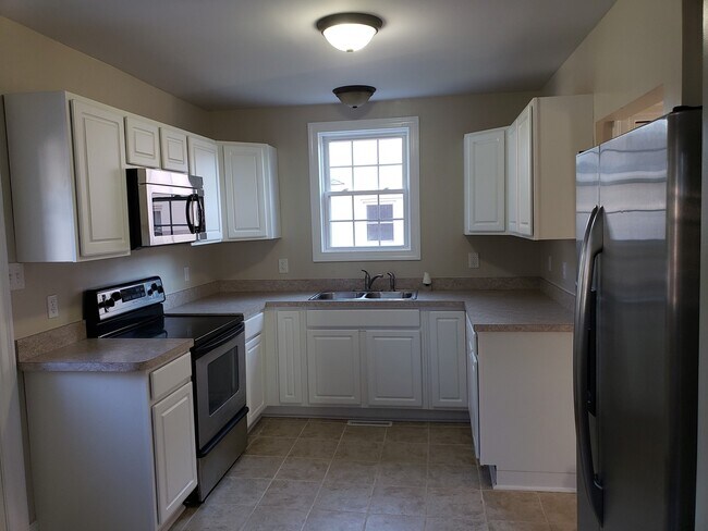 Building Photo - 122 Morningside Dr