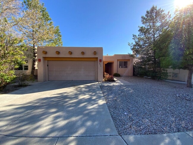 Primary Photo - 3 Bedroom Single Story Home Available Near...