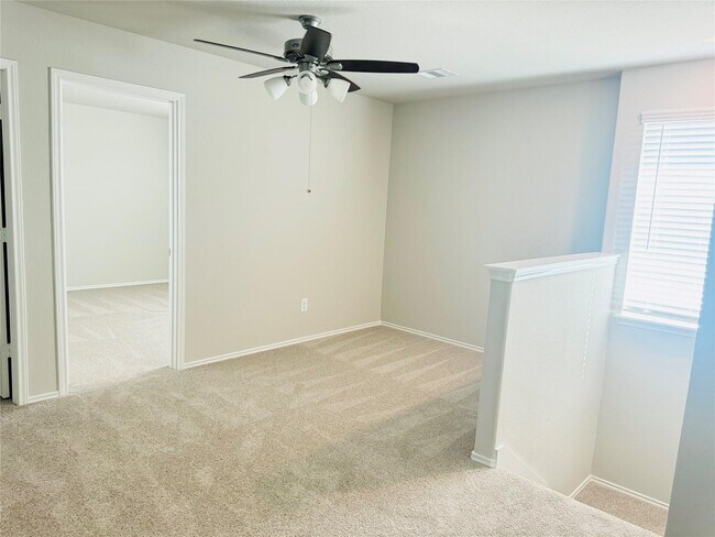 Building Photo - 21214 Mem Vis Dr