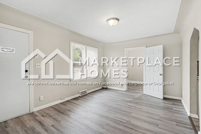 Building Photo - 22046 Birchwood Ave