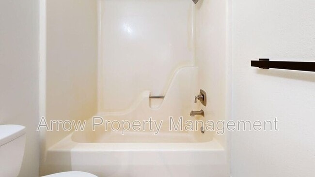 Building Photo - 2141 Xavier St