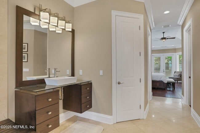 Building Photo - 12707 Tennis Ct