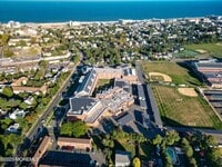 Building Photo - 364 Westwood Ave