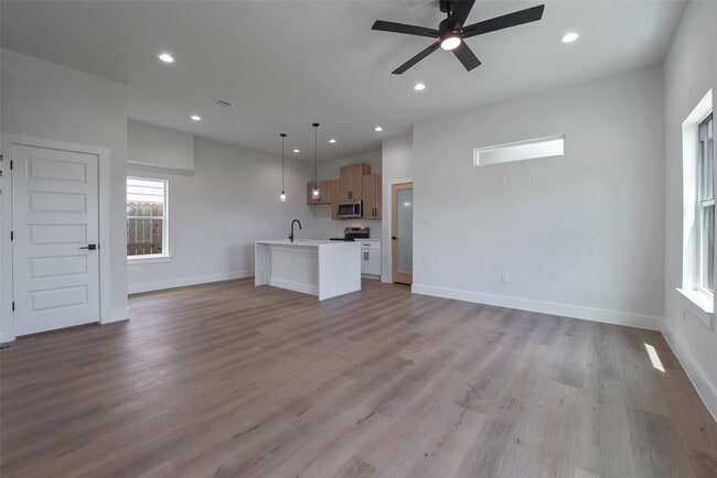 Building Photo - 9311 Jutland Rd