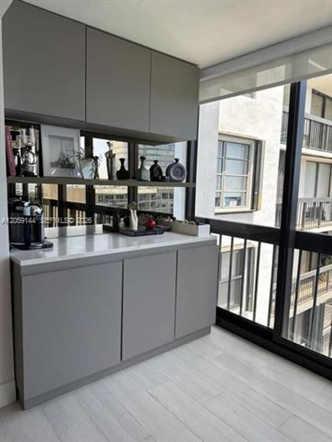 Building Photo - 2333 Brickell Ave