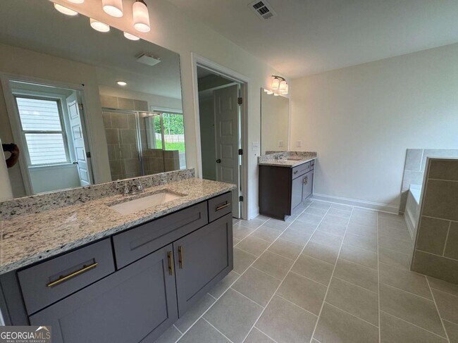 Building Photo - 3677 Lockaby Way