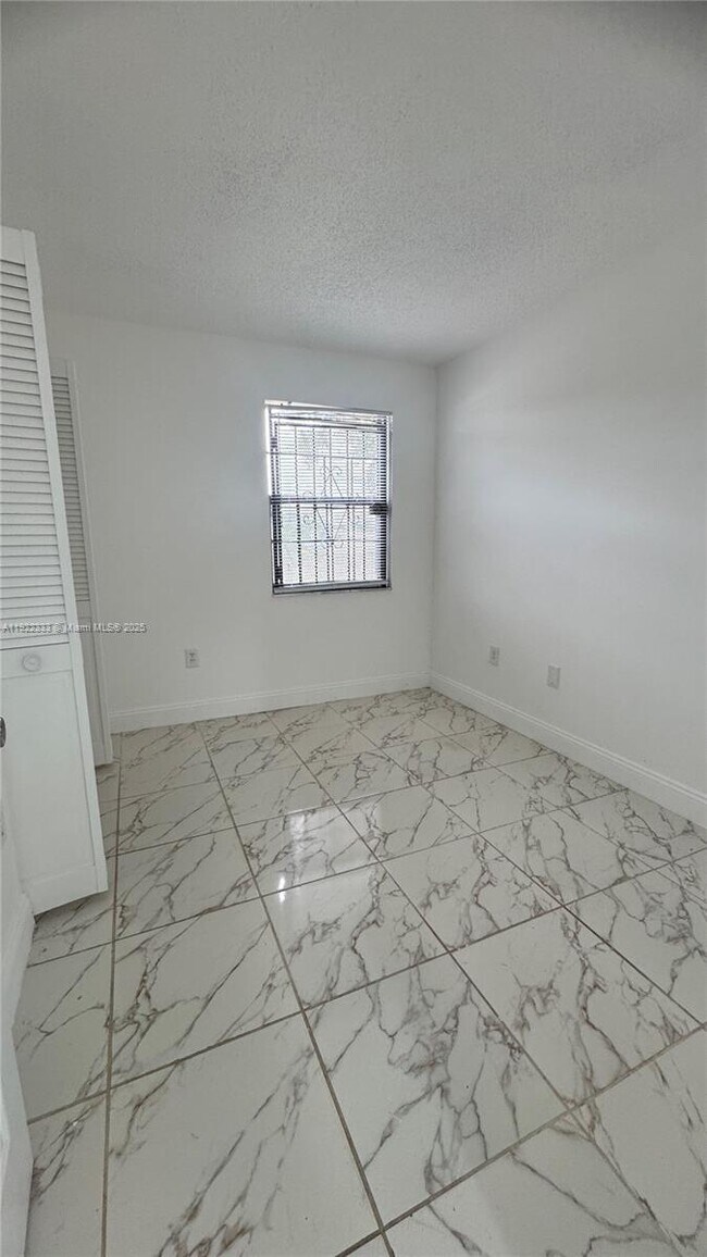 Building Photo - 3039 NW 204th Terrace