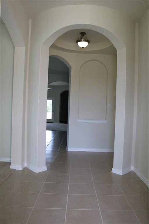 Building Photo - 913 Wolcott Dr