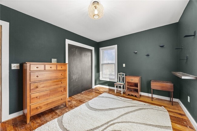 Building Photo - 373 Genesee St