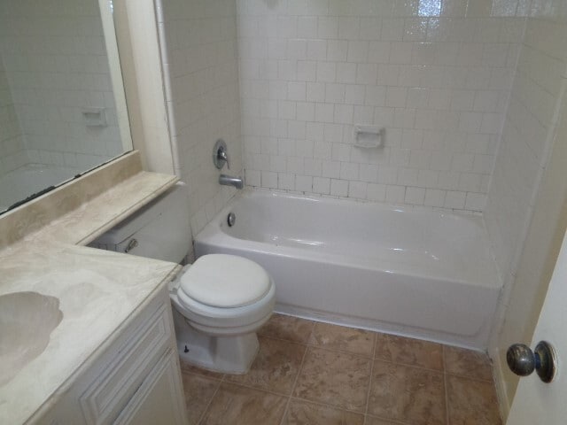 Building Photo - 15426 Swan Creek Dr