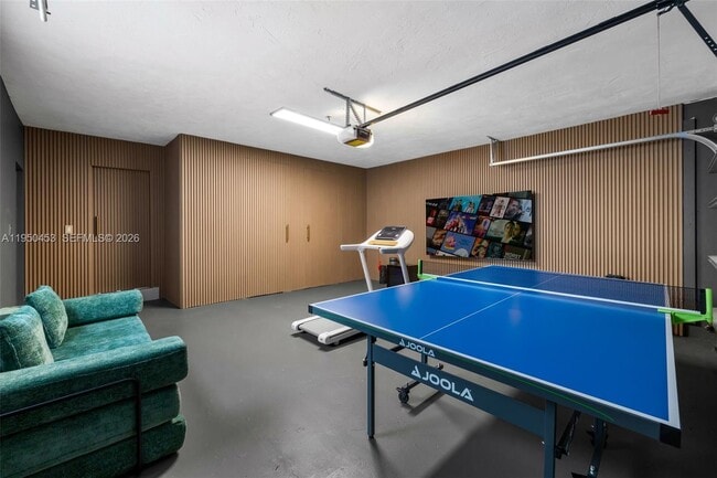 Building Photo - 10366 NW 15th St