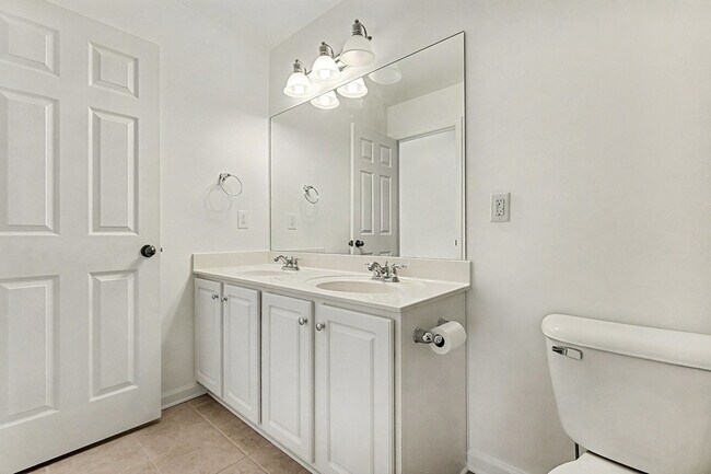 Building Photo - 8816 Caswick Ct