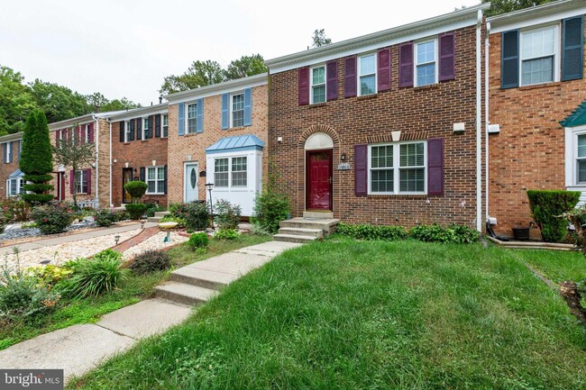 Building Photo - 14084 Fallbrook Ln