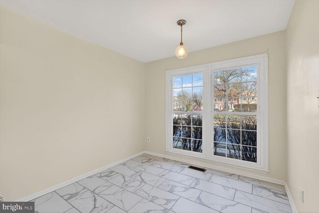 Building Photo - 8060 Morning Meadow Ct