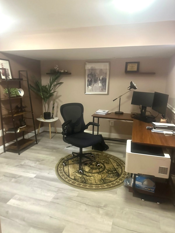 Building Photo - 9817 Inglemere Dr