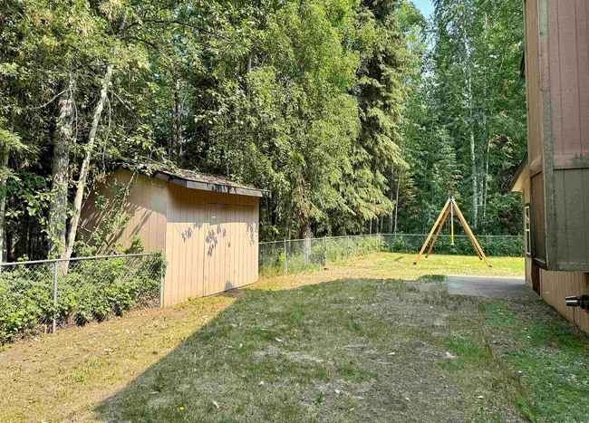 Building Photo - 4 bedroom / Pet friendly home in North Pol...