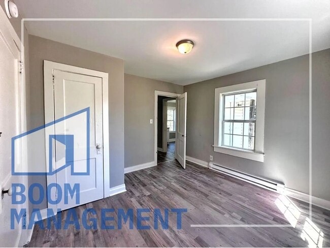 Building Photo - 1867 Warrenton Rd