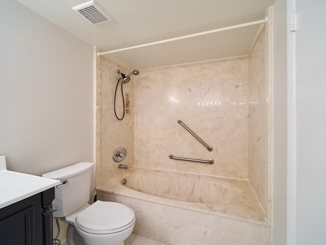 Building Photo - 5532 Golden Eagle Cir