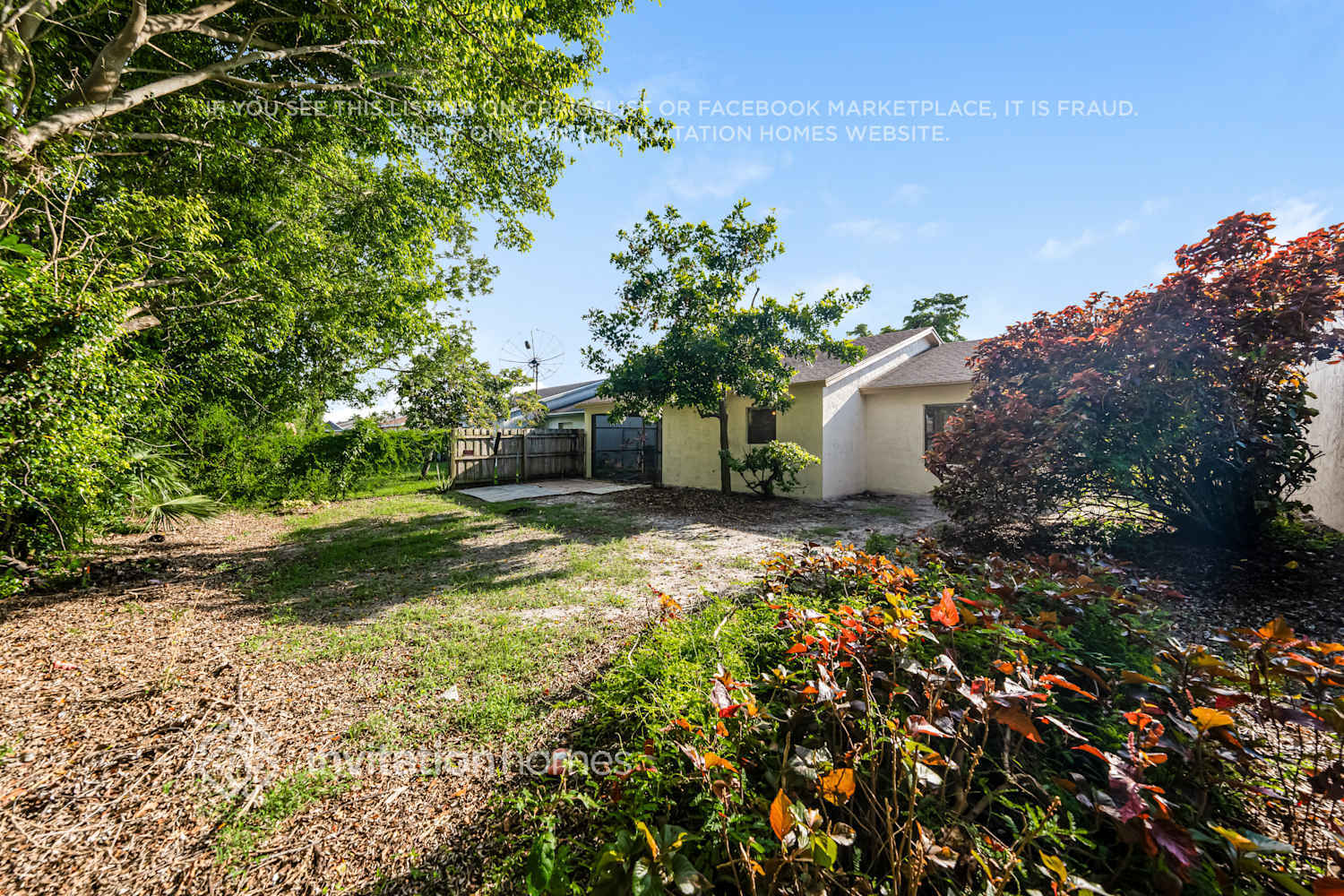Building Photo - 5646 Lincoln Cir E