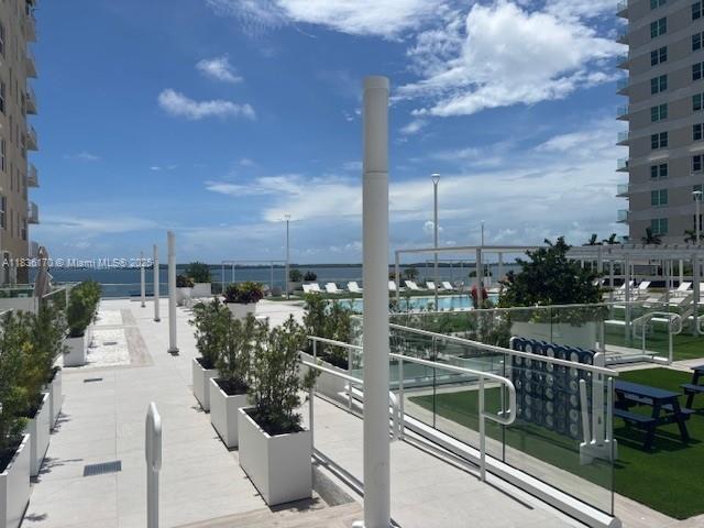 Building Photo - 770 Claughton Island Dr