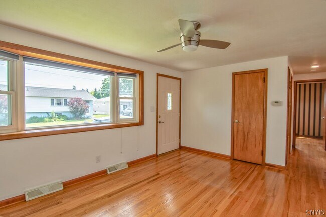Building Photo - 311 Swansea Ave