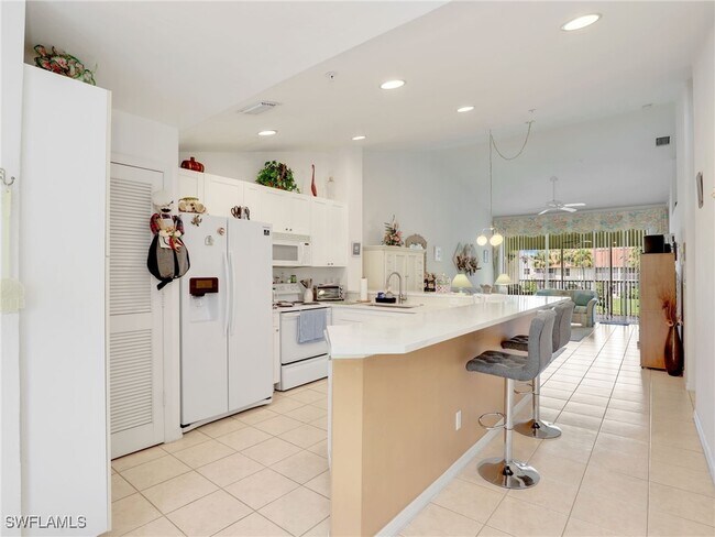 Building Photo - 5015 Cedar Springs Dr