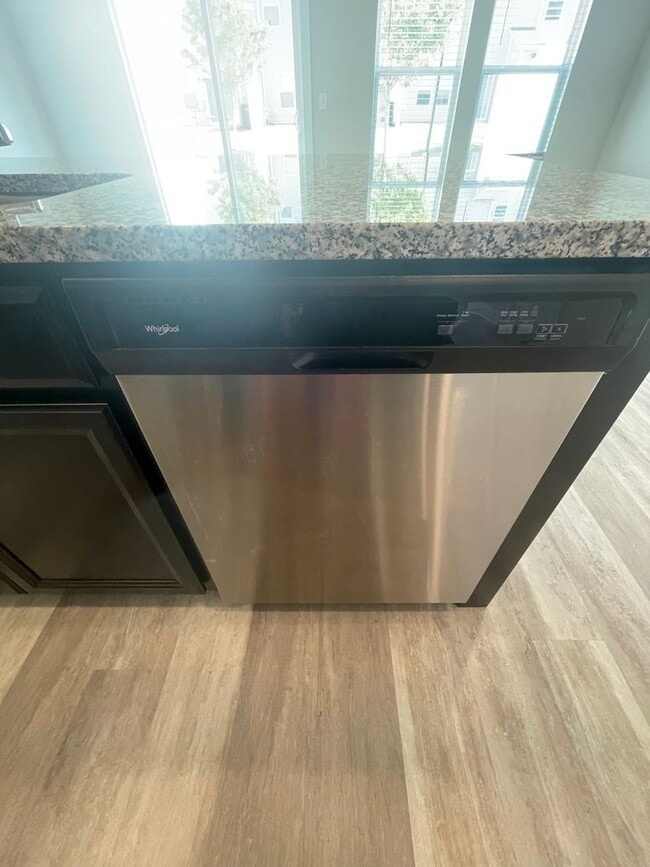 Building Photo - 3 Bedroom 2.5 Bathrooms In Greer Echo Ridge Community