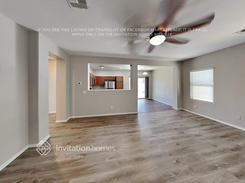 Building Photo - 19167 W Monroe St