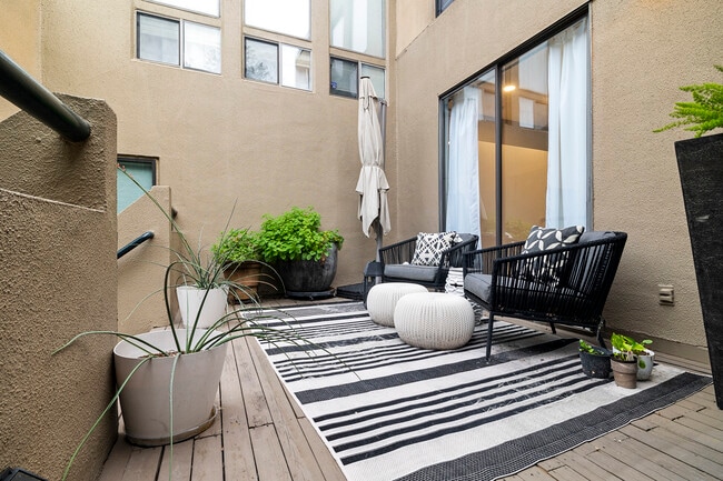 Building Photo - 1707 Spyglass Dr