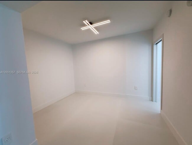Building Photo - 330 Sunny Isles Blvd